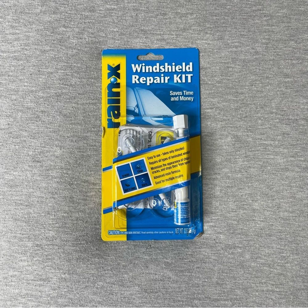 Rain-X Fix a Windshield Repair Kit, for Chips, Cracks, Bulll's-Eyes and Stars